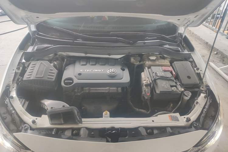 Used Buick GT 2021 Exemplar 1.5L Automatic Elite Version Engine Bay