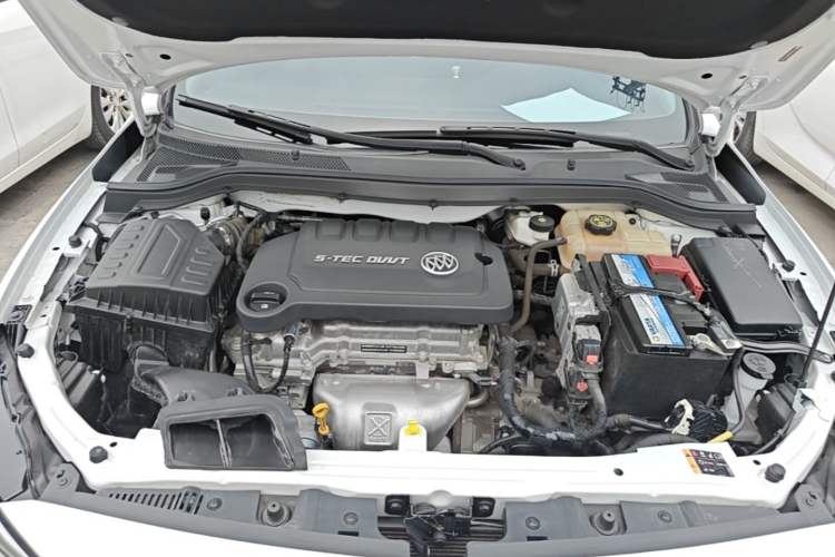 Used Buick GT 2021 Revised Version Flagship 1.5L Automatic Elite Edition Engine Bay