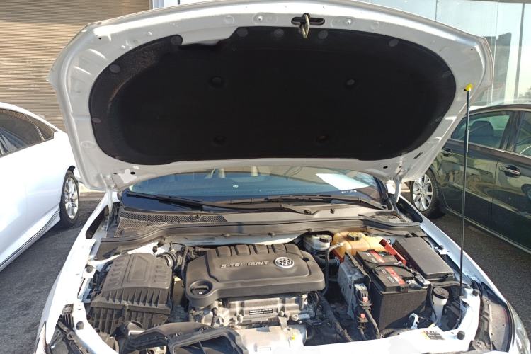 Used Buick GT 2021 Revised Version Flagship 1.5L Automatic Elite Edition Engine Bay