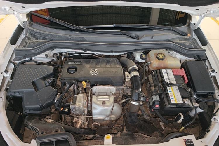 Used Buick GT 2021 1.3T Automatic Mild Hybrid Elite Version Engine Bay