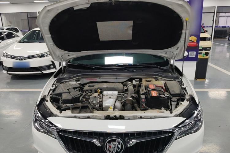 Used Buick GT 2021 Revised Version 1.3T Automatic Mild Hybrid Elite Edition Engine Bay