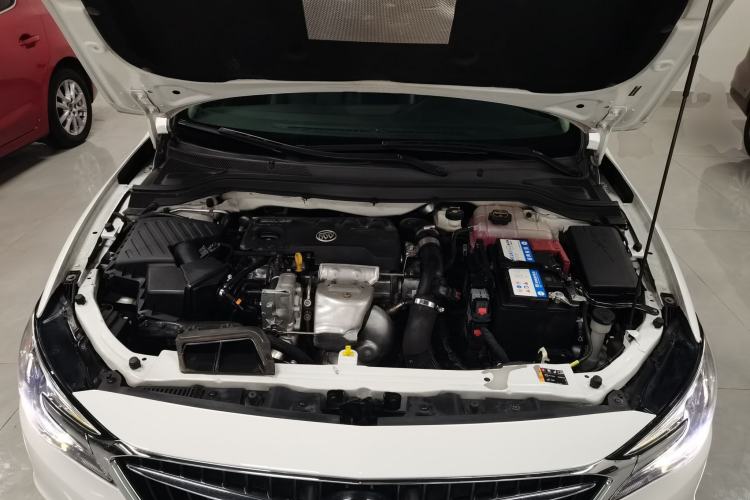 Used Buick GT 2021 Revised Version 1.3T Automatic Mild Hybrid Elite Edition Engine Bay