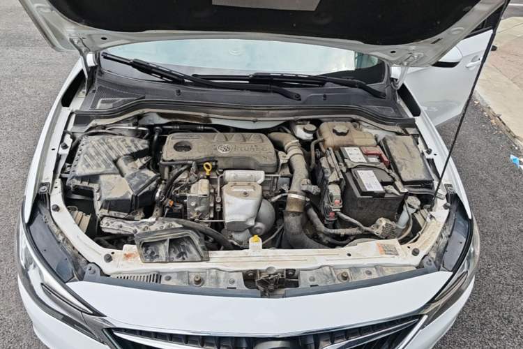 Used Buick GT 2021 1.3T Automatic Mild Hybrid Elite Version Engine Bay