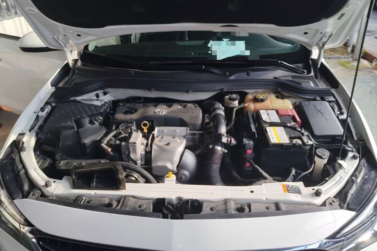 Used Buick GT 2021 1.3T Automatic Mild Hybrid Elite Version Engine Bay