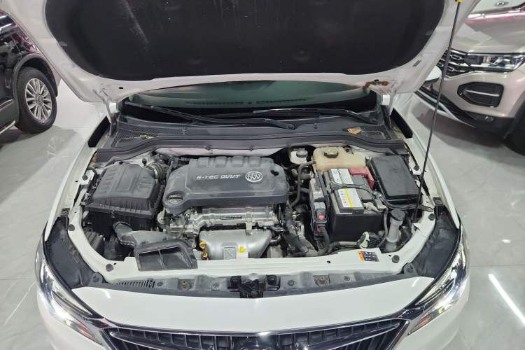 Used Buick GT 2021 Revised Version Flagship 1.5L Automatic Elite Edition Engine Bay
