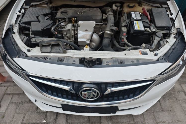 Used Buick GT 2021 1.3T Automatic Mild Hybrid Elite Version Engine Bay