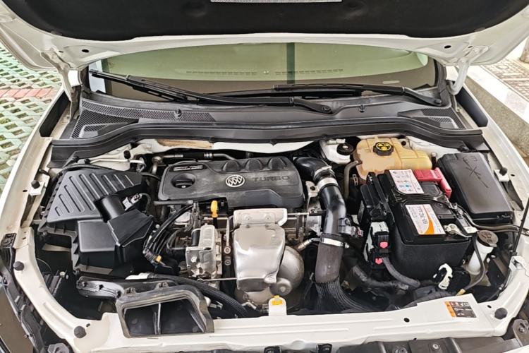 Used Buick GT 2021 1.3T Automatic Mild Hybrid Elite Version Engine Bay