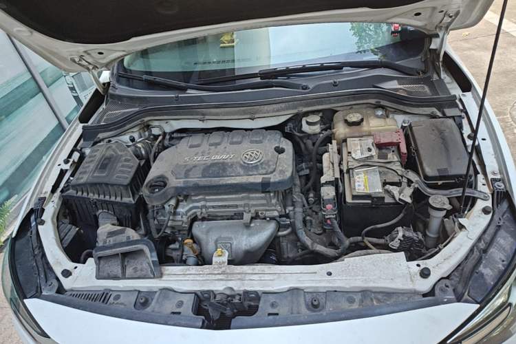 Used Buick GT 2021 Exemplar 1.5L Automatic Elite Version Engine Bay