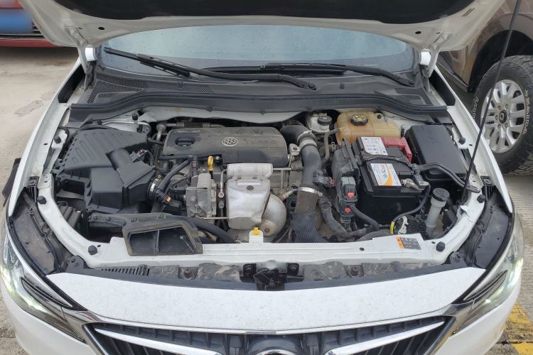 Used Buick GT 2021 Revised Version 1.3T Automatic Mild Hybrid Elite Edition Engine Bay