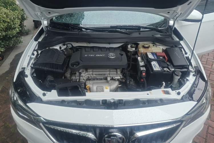 Used Buick GT 2021 Exemplar 1.5L Automatic Elite Version Engine Bay
