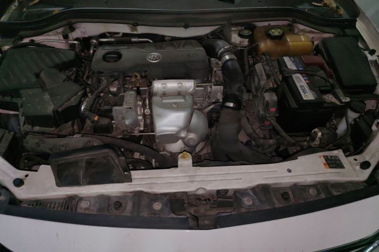 Used Buick GT 2021 1.3T Automatic Mild Hybrid Elite Version Engine Bay