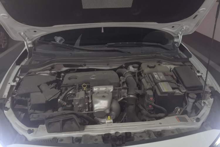 Used Buick GT 2021 Revised Version 1.3T Automatic Mild Hybrid Elite Edition Engine Bay