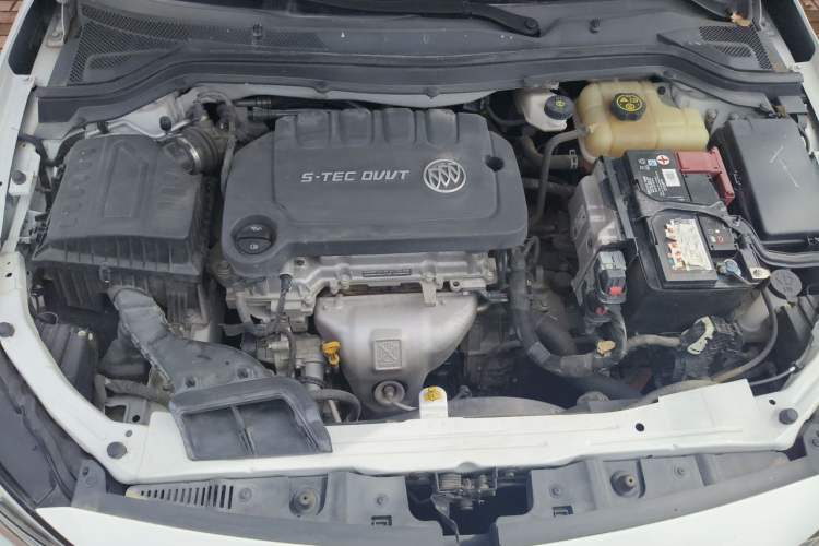 Used Buick GT 2021 Exemplar 1.5L Automatic Elite Version Engine Bay