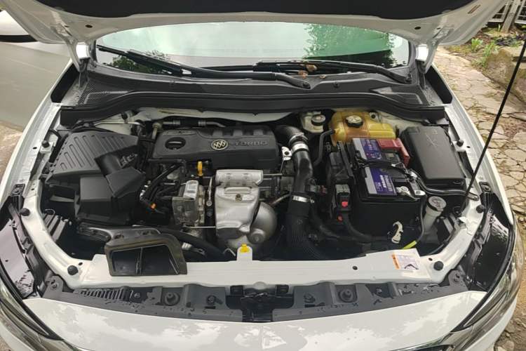 Used Buick GT 2021 Revised Version 1.3T Automatic Mild Hybrid Elite Edition Engine Bay