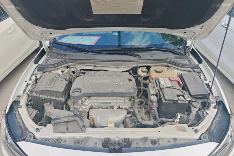 Used Buick GT 2021 Exemplar 1.5L Automatic Elite Version Engine Bay