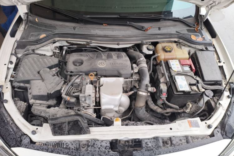 Used Buick GT 2021 1.3T Automatic Mild Hybrid Elite Version Engine Bay