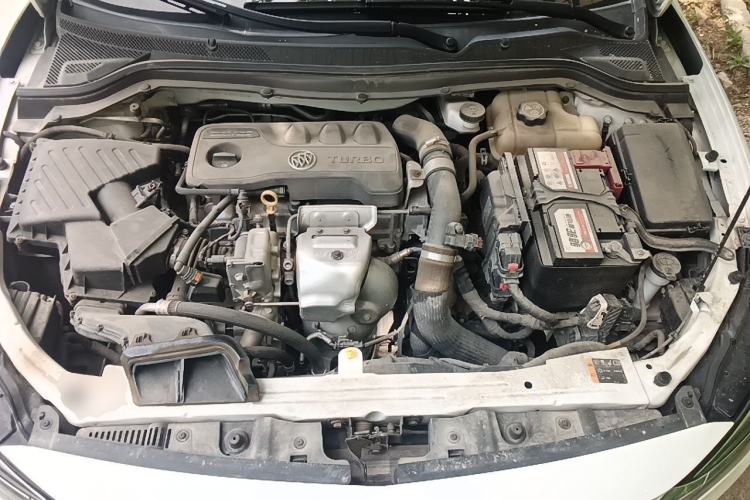 Used Buick GT 2021 Revised Version 1.3T Automatic Mild Hybrid Elite Edition Engine Bay