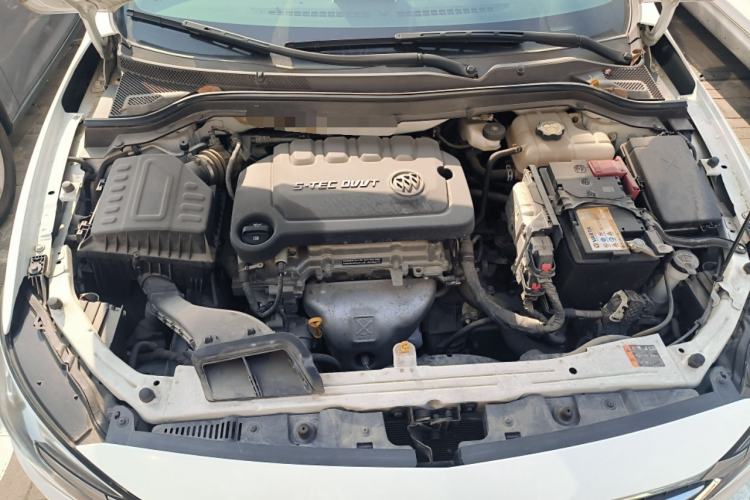 Used Buick GT 2021 Exemplar 1.5L Automatic Elite Version Engine Bay
