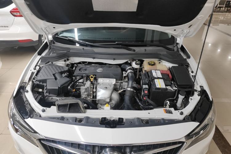 Used Buick GT 2021 Revised Version 1.3T Automatic Mild Hybrid Elite Edition Engine Bay