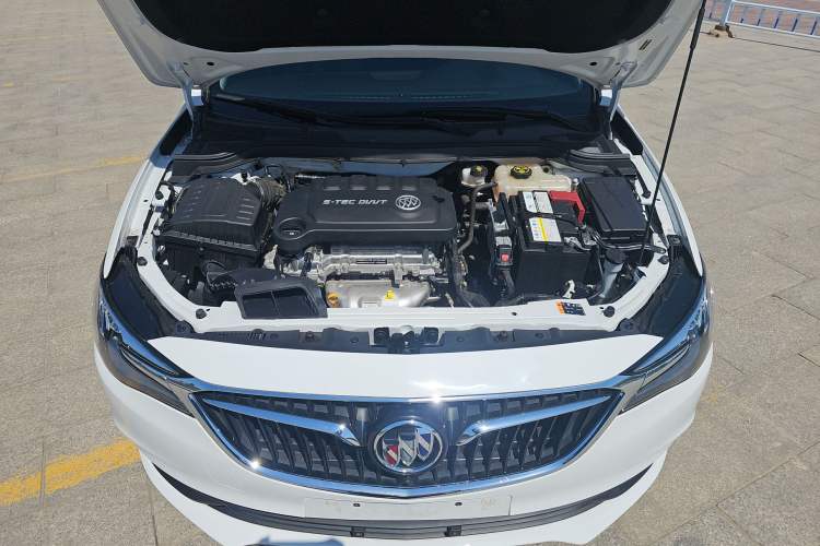 Used Buick GT 2021 Revised Version Flagship 1.5L Automatic Elite Edition Engine Bay