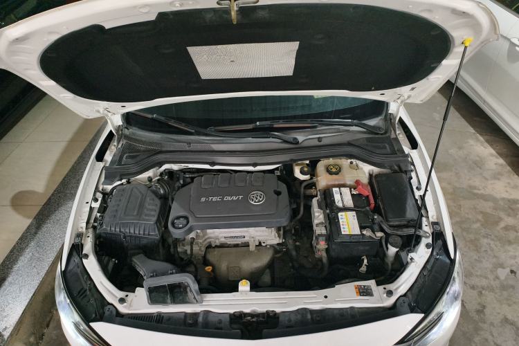 Used Buick GT 2021 Exemplar 1.5L Automatic Elite Version Engine Bay