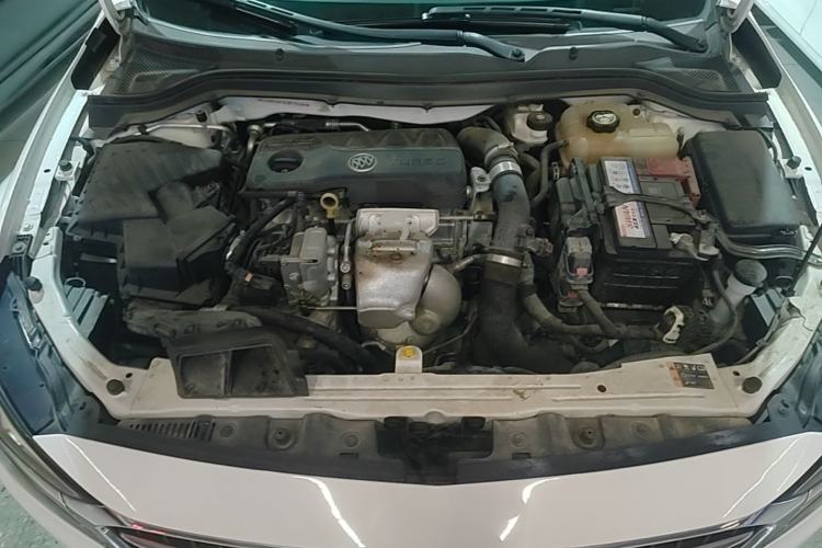 Used Buick GT 2021 1.3T Automatic Mild Hybrid Elite Version Engine Bay