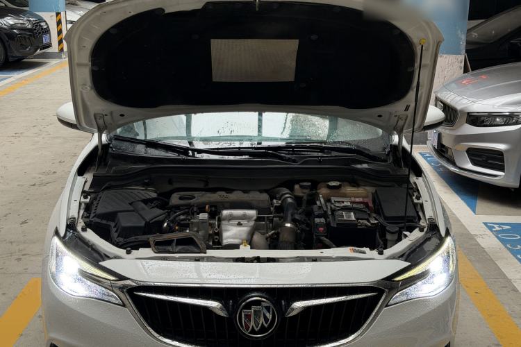 Used Buick GT 2021 Revised Version 1.3T Automatic Mild Hybrid Elite Edition Engine Bay
