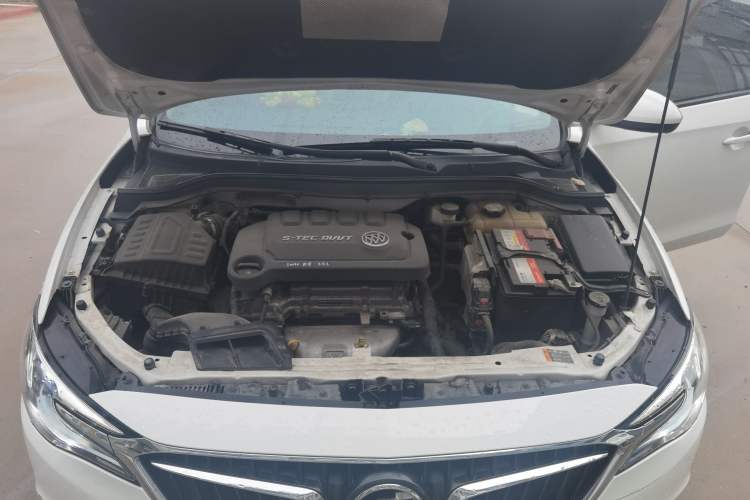 Used Buick GT 2021 Exemplar 1.5L Automatic Elite Version Engine Bay