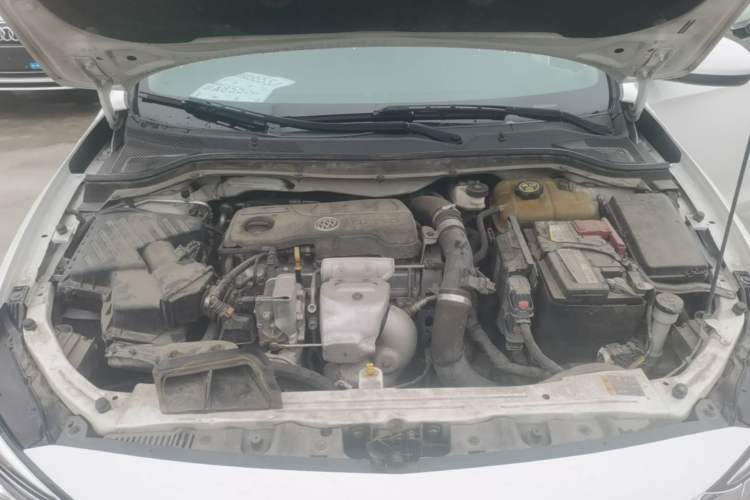 Used Buick GT 2021 Revised Version 1.3T Automatic Mild Hybrid Elite Edition Engine Bay