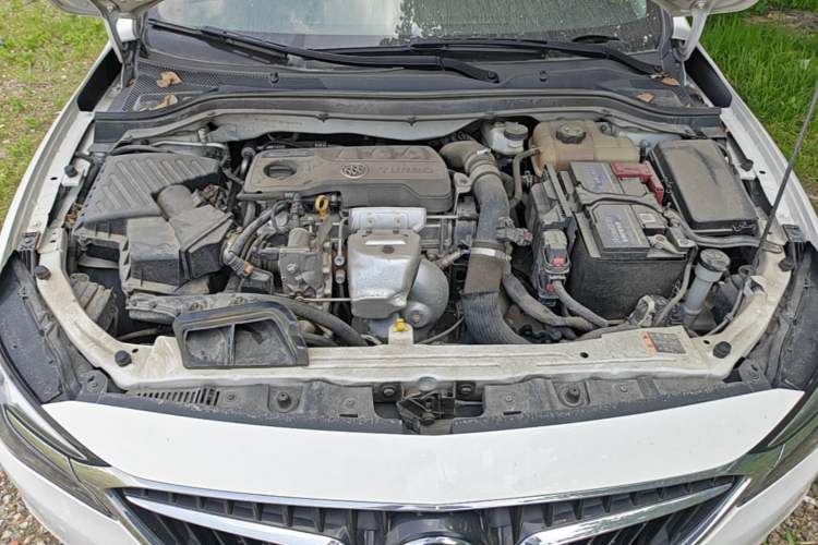 Used Buick GT 2021 Revised Version 1.3T Automatic Mild Hybrid Elite Edition Engine Bay