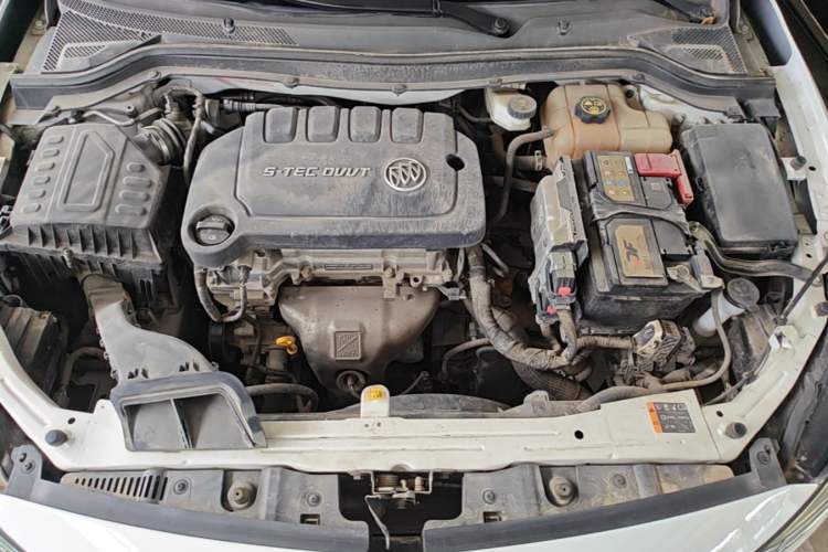 Used Buick GT 2021 Exemplar 1.5L Automatic Elite Version Engine Bay