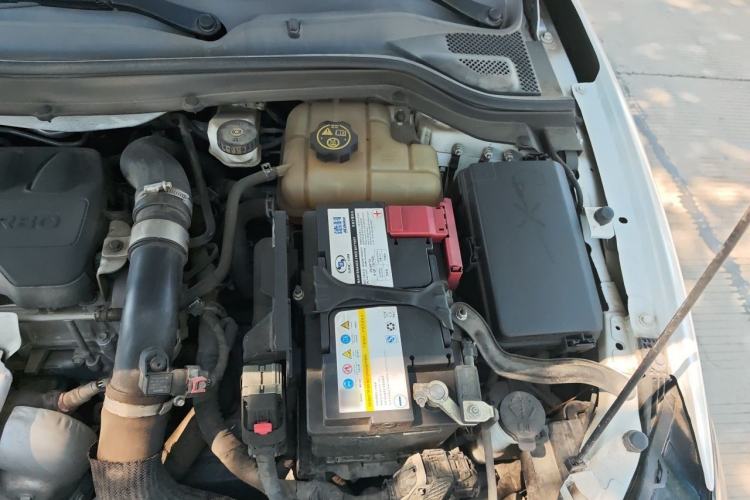 Used Buick GT 2021 1.3T Automatic Mild Hybrid Elite Version Engine Bay Left