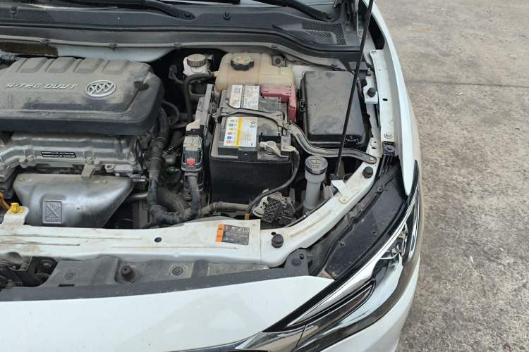 Used Buick GT 2021 Revised Version Flagship 1.5L Automatic Elite Edition Engine Bay Left