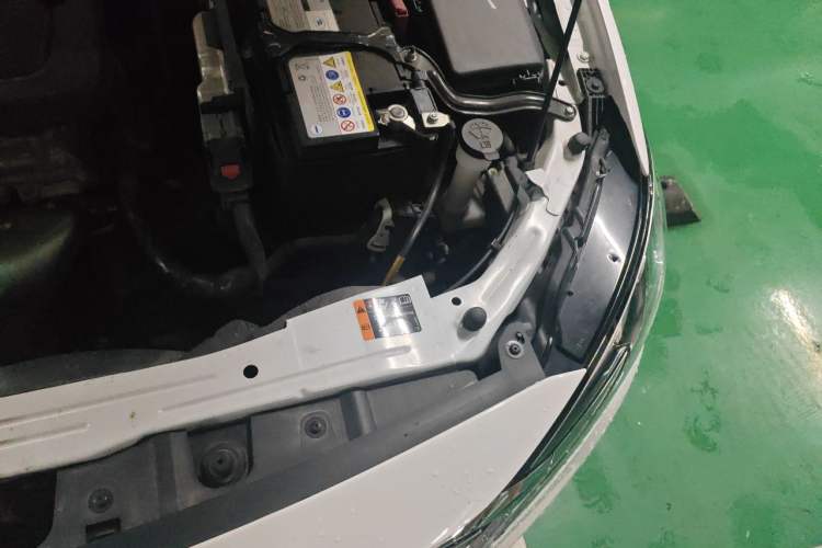 Used Buick GT 2021 Revised Version Flagship 1.5L Automatic Elite Edition Engine Bay Left
