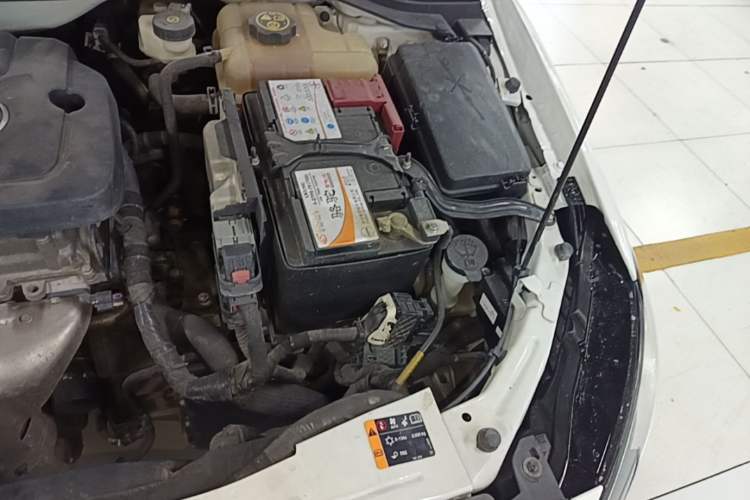 Used Buick GT 2021 Revised Version Flagship 1.5L Automatic Elite Edition Engine Bay Left