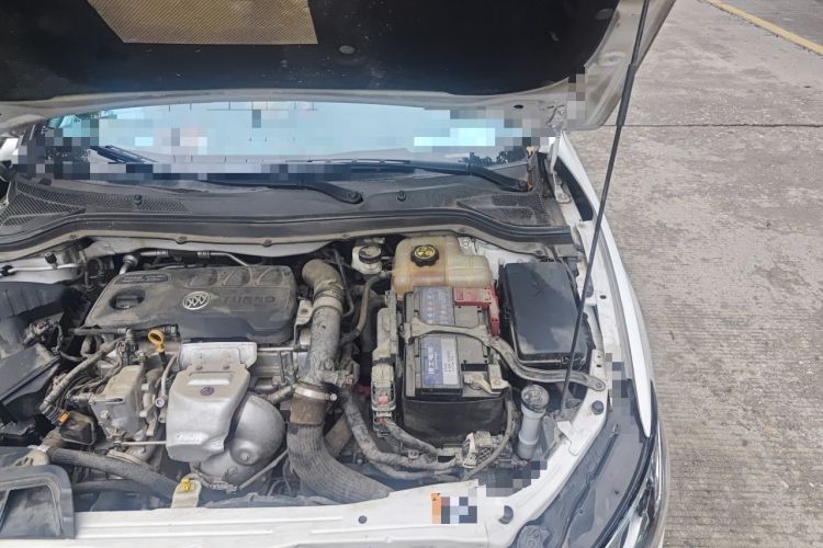 Used Buick GT 2021 1.3T Automatic Mild Hybrid Elite Version Engine Bay Left