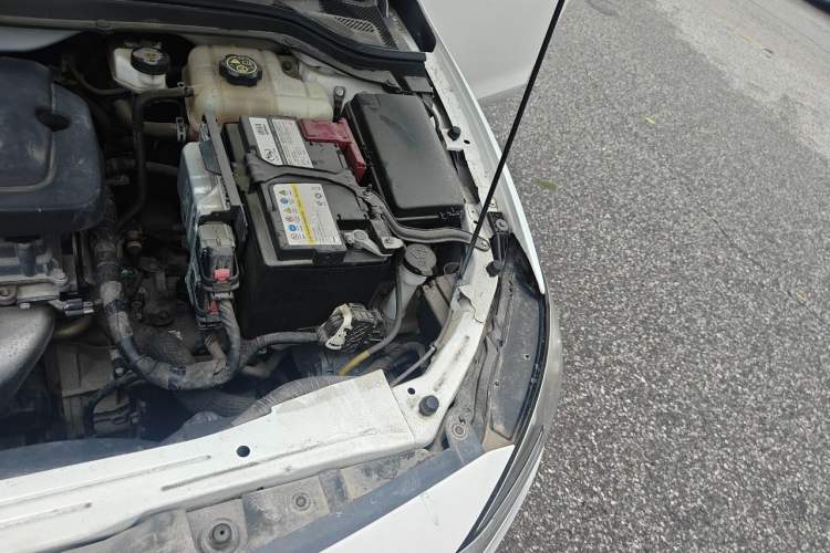 Used Buick GT 2021 Revised Version Flagship 1.5L Automatic Elite Edition Engine Bay Left