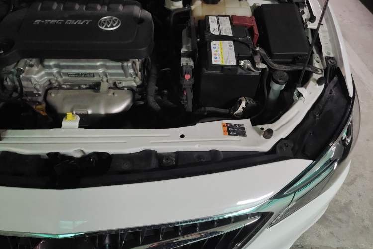 Used Buick GT 2021 Revised Version Flagship 1.5L Automatic Elite Edition Engine Bay Left