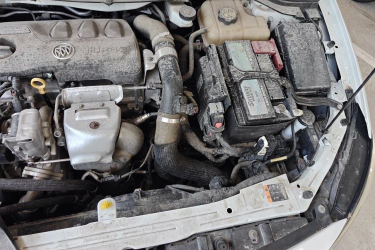 Used Buick GT 2021 Revised Version 1.3T Automatic Mild Hybrid Elite Edition Engine Bay Left