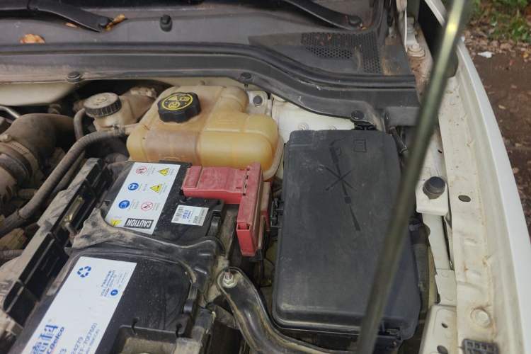 Used Buick GT 2021 1.3T Automatic Mild Hybrid Entry Model Engine Bay Left