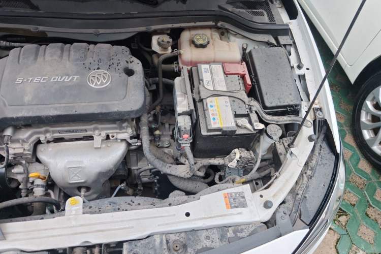 Used Buick GT 2021 Exemplar 1.5L Automatic Elite Version Engine Bay Left