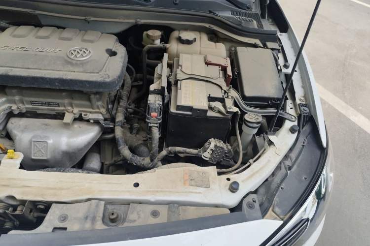 Used Buick GT 2021 Revised Version Flagship 1.5L Automatic Elite Edition Engine Bay Left