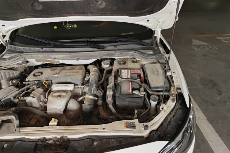 Used Buick GT 2021 1.3T Automatic Mild Hybrid Elite Version Engine Bay Left