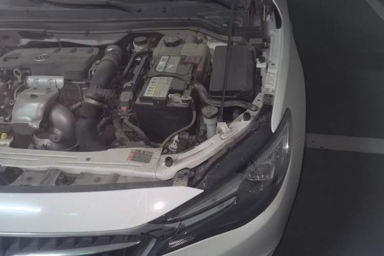 Used Buick GT 2021 Revised Version 1.3T Automatic Mild Hybrid Elite Edition Engine Bay Left