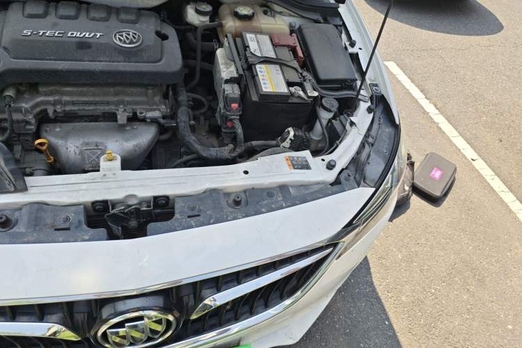 Used Buick GT 2021 Exemplar 1.5L Automatic Elite Version Engine Bay Left