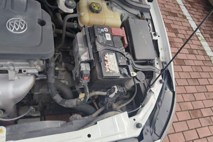 Used Buick GT 2021 Exemplar 1.5L Automatic Elite Version Engine Bay Left