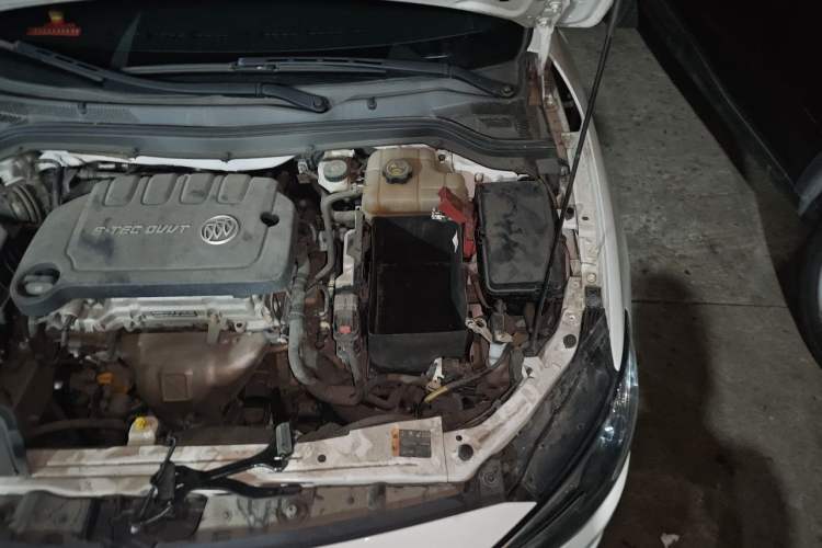 Used Buick GT 2021 Revised Version Flagship 1.5L Automatic Elite Edition Engine Bay Left