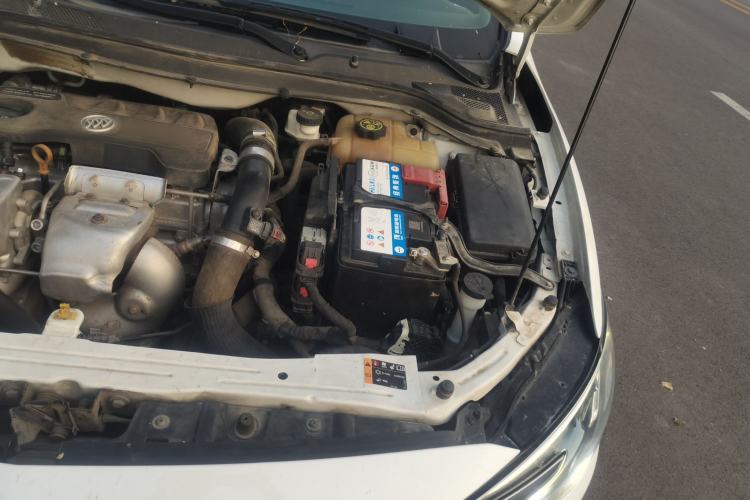 Used Buick GT 2021 1.3T Automatic Mild Hybrid Elite Version Engine Bay Left