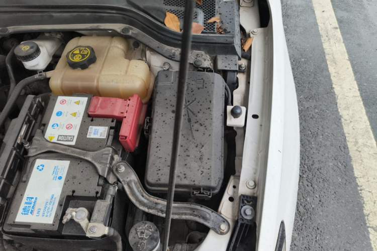 Used Buick GT 2021 1.3T Automatic Mild Hybrid Elite Version Engine Bay Left