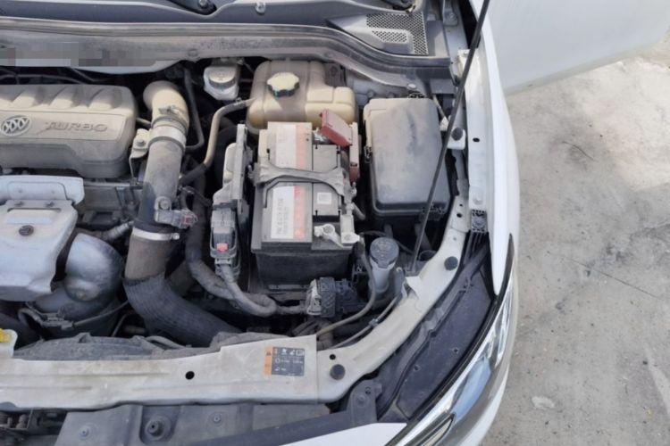 Used Buick GT 2021 Revised Version 1.3T Automatic Mild Hybrid Elite Edition Engine Bay Left